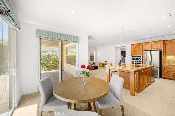 Dining room, Interior, Kitchen, Recessed Lighting, Stainless Steel Appliances