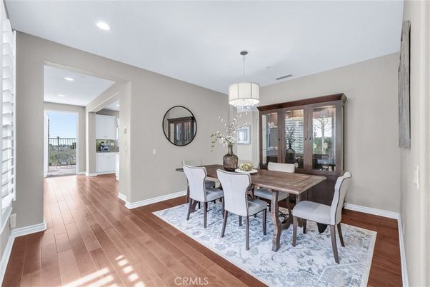 Chandelier, Dining room, Interior, Recessed Lighting, Wood Texture Flooring
