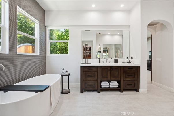 Bathroom, Dual Sink Vanities, Free Standing Baths, Interior, Pendant Lights, Recessed Lighting