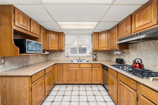 Interior, Kitchen