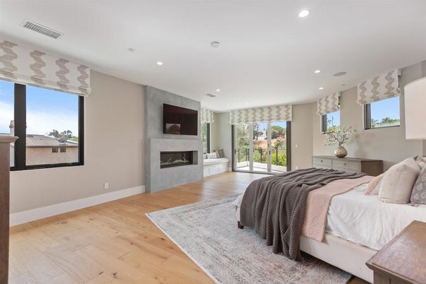 Bedroom, Fireplace, Interior, Recessed Lighting, Wood Texture Flooring