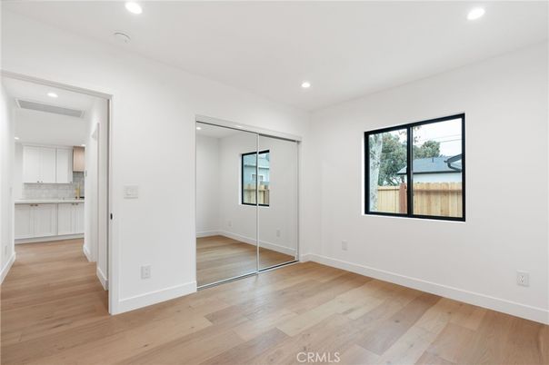 Empty room, Interior, Kitchen, Recessed Lighting, Wood Texture Flooring