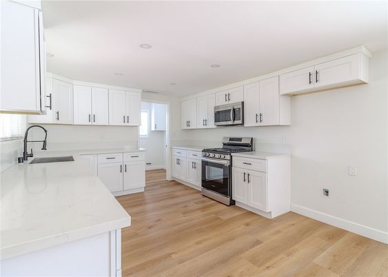 Interior, Kitchen, Recessed Lighting, Wood Texture Flooring
