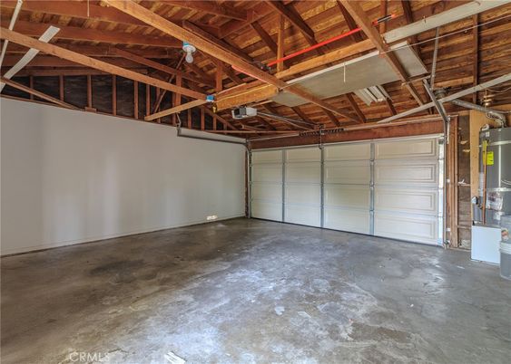 Garage, Interior, Wooden Beams, Wooden Ceilings