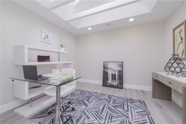Home Office, Interior, Recessed Lighting, Wood Texture Flooring