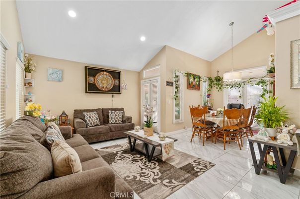 Dining room, Interior, Living room, Pendant Lights, Recessed Lighting