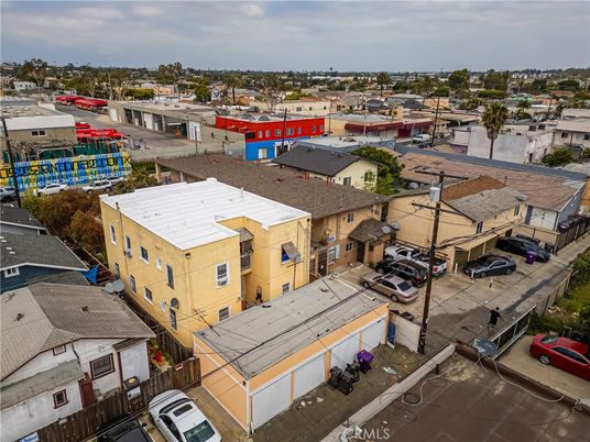 Exterior, Drone