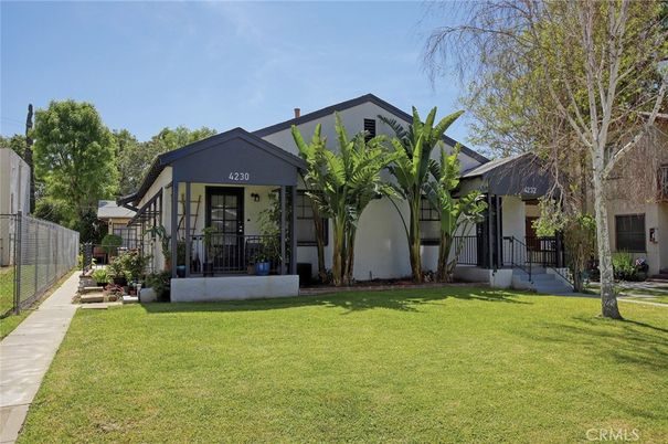 Backyard, Exterior, Facade, Modern