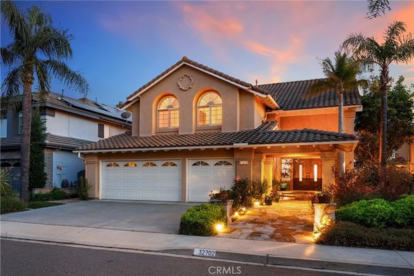 Attached, Exterior, Facade, Solar Panels, Mediterranean