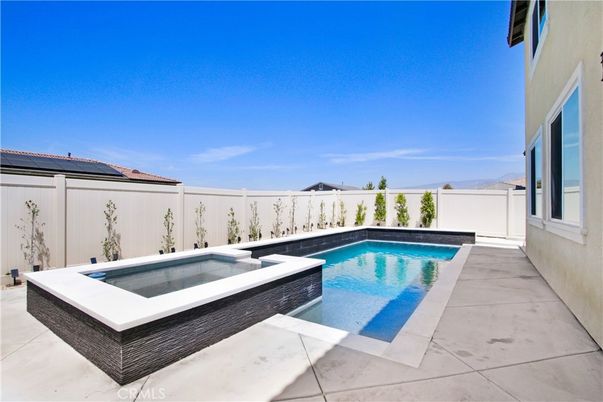 Exterior, Pool, Solar Panels