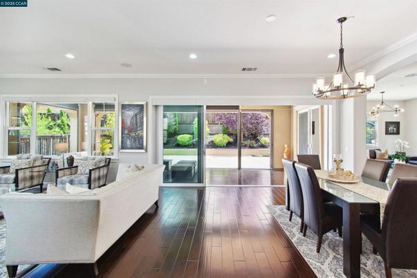 Chandelier, Dining room, Interior, Living room, Pendant Lights, Recessed Lighting, Wood Texture Flooring