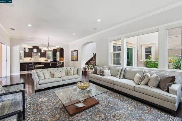 Interior, Kitchen, Living room, Pendant Lights, Recessed Lighting, Wood Texture Flooring