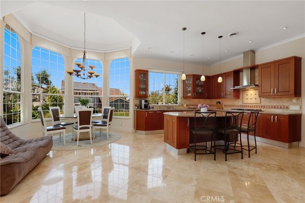 Chandelier, Dining room, Interior, Kitchen, Pendant Lights, Recessed Lighting