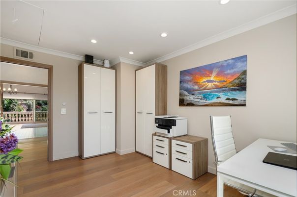 Home Office, Interior, Recessed Lighting, Wood Texture Flooring