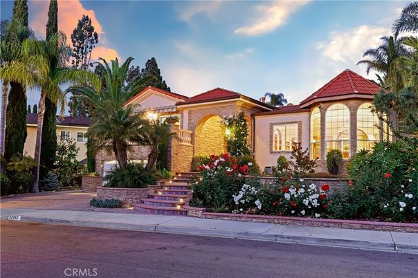 Exterior, Facade, Mediterranean