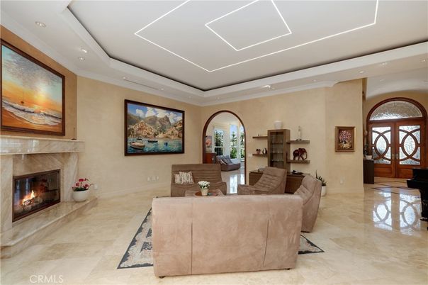 Fireplace, Interior, Living room, Recessed Lighting
