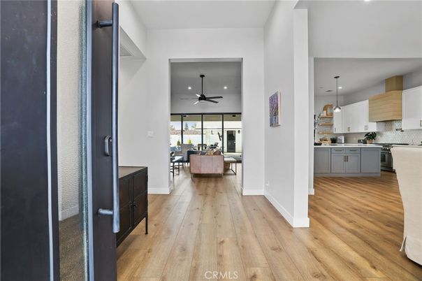 Dining room, Interior, Kitchen, Pendant Lights, Recessed Lighting, Wood Texture Flooring