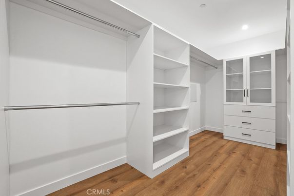 Interior, Recessed Lighting, Walk-in Closets, Wood Texture Flooring