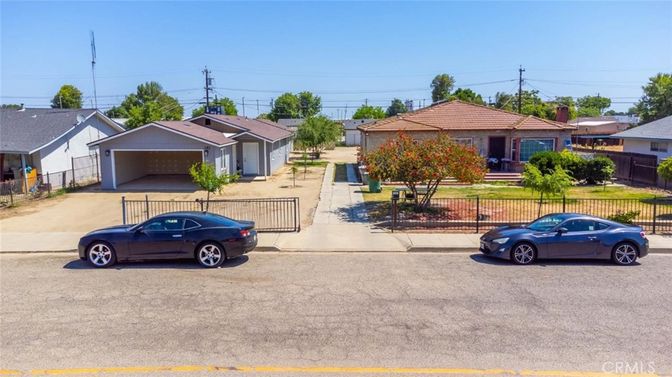 Attached, Detached Garage, Exterior, Facade, Ranch