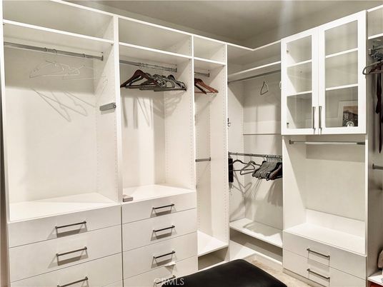 Interior, Walk-in Closets