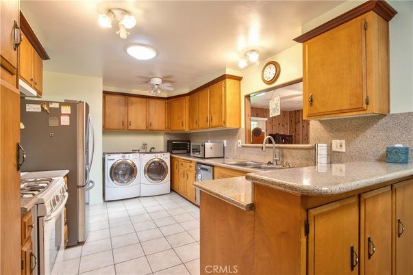 Interior, Kitchen, Washer