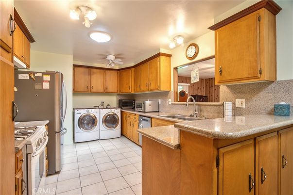 Interior, Kitchen, Washer