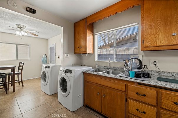 Dining room, Interior, Washer