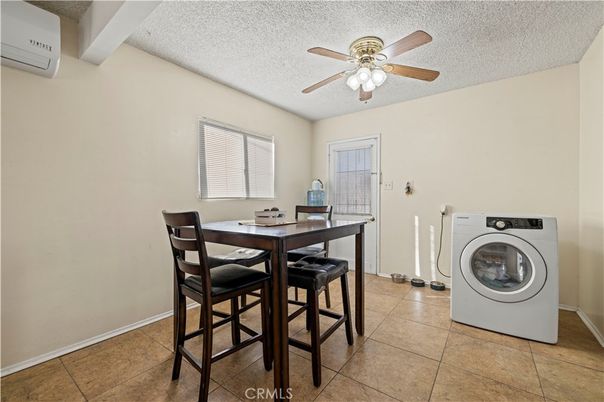 Dining room, Interior, Washer