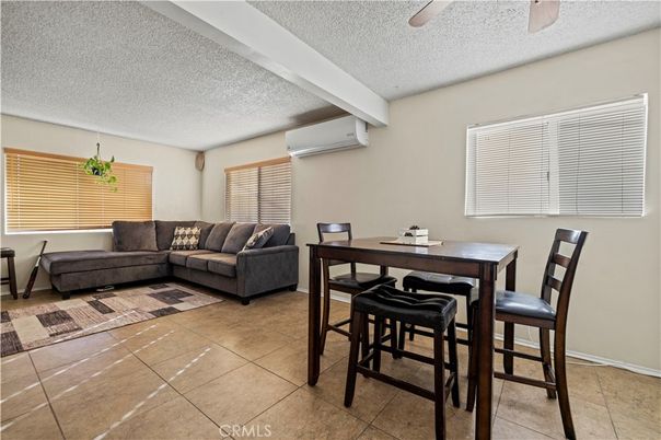 Dining room, Interior