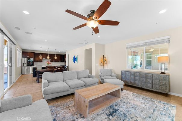 Dining room, Interior, Kitchen, Living room, Pendant Lights, Recessed Lighting, Stainless Steel Appliances