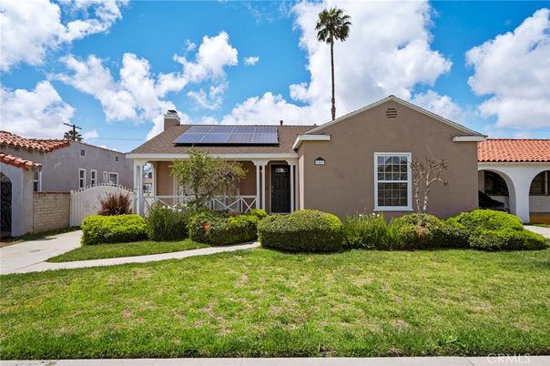 Backyard, Exterior, Facade, Solar Panels, Spanish Mediterranean