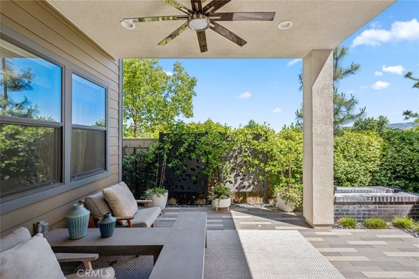 Exterior, Recessed Lighting