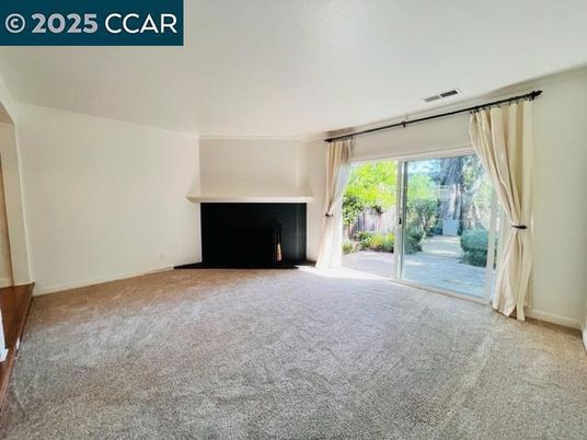 Empty room, Fireplace, Interior