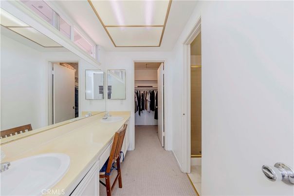 Bathroom, Dual Sink Vanities, Interior, Walk-in Closets
