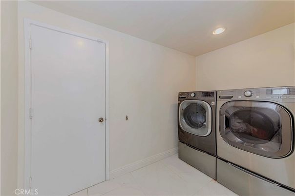 Interior, Recessed Lighting, Washer