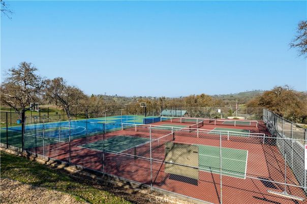 Exterior, Tennis Courts