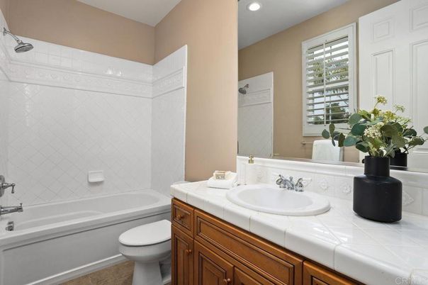 Bathroom, Interior, Recessed Lighting, Tile Countertops
