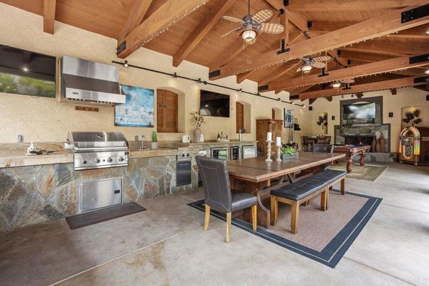 Dining room, Fireplace, Interior, Wooden Beams, Wooden Ceilings