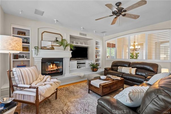 Fireplace, Interior, Living room