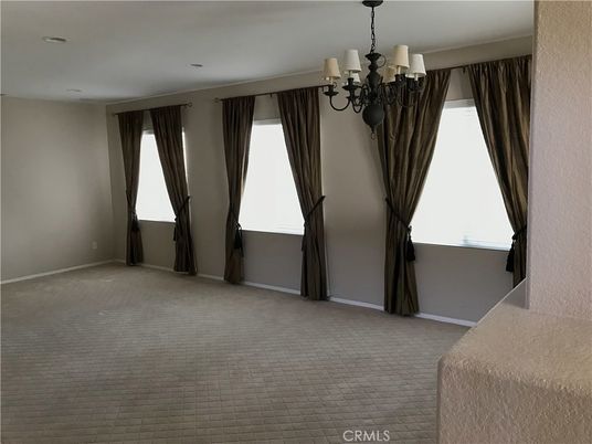 Chandelier, Empty room, Interior, Recessed Lighting