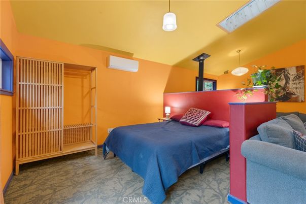 Bedroom, Interior, Pendant Lights
