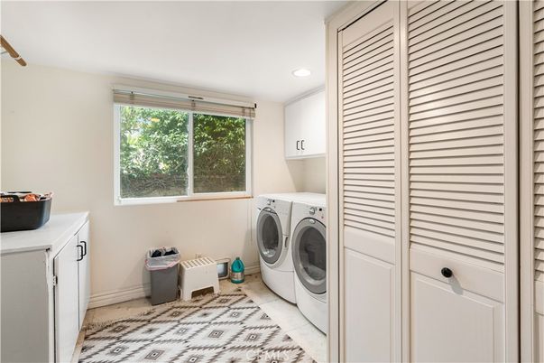 Interior, Recessed Lighting, Washer