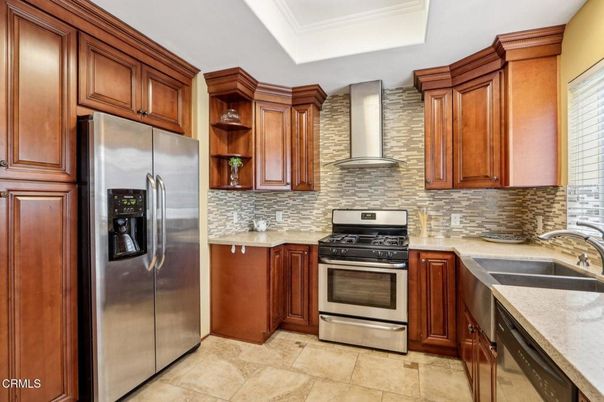Interior, Kitchen, Stainless Steel Appliances