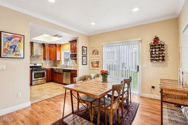 Dining room, Interior, Kitchen, Recessed Lighting, Stainless Steel Appliances, Wood Texture Flooring
