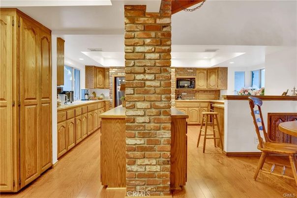 Interior, Kitchen, Recessed Lighting, Stone Walls, Wood Texture Flooring