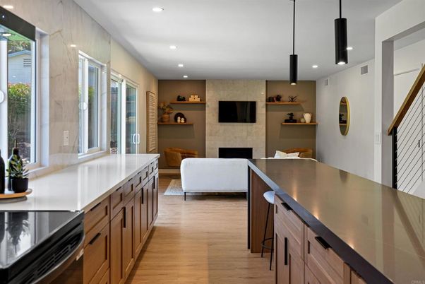 Fireplace, Interior, Living room, Pendant Lights, Recessed Lighting, Wood Texture Flooring