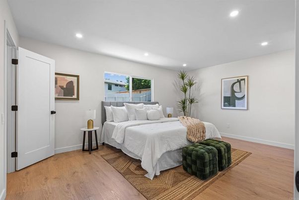 Bedroom, Interior, Recessed Lighting, Wood Texture Flooring