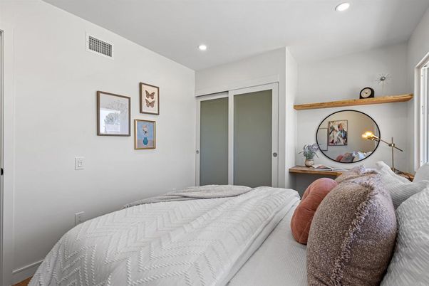 Bedroom, Interior, Recessed Lighting