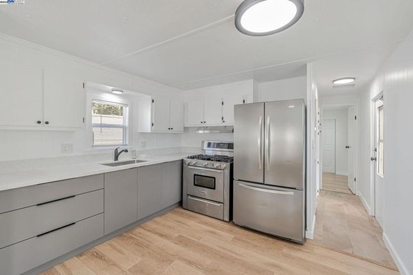 Interior, Kitchen, Stainless Steel Appliances, Wood Texture Flooring