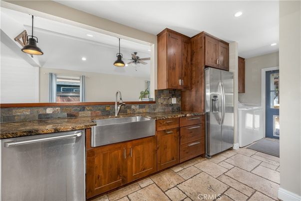 Interior, Kitchen, Pendant Lights, Recessed Lighting, Stainless Steel Appliances